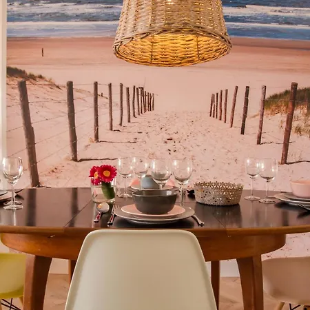 Beachhouse Anna, 1 Minute Walk To The And Centre Of Katwijk, Free Private Parking Next To The House ! 公寓 滨海卡特韦克