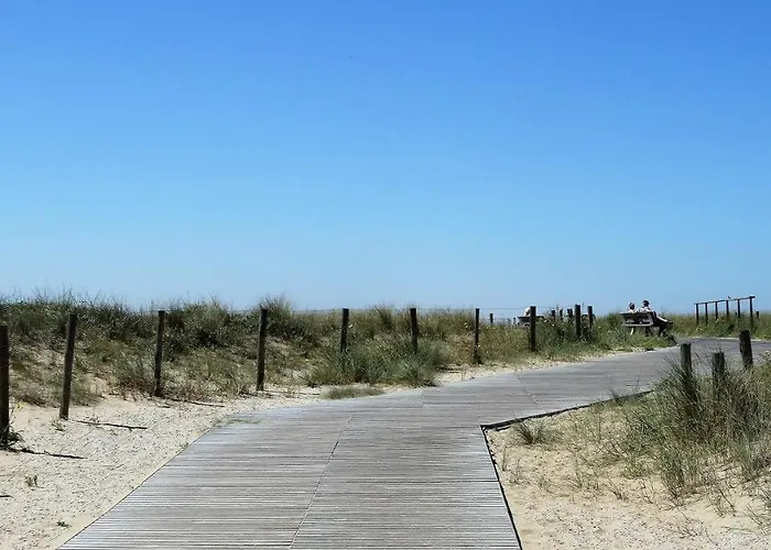 Haven: Anna's Seaside Retreat *